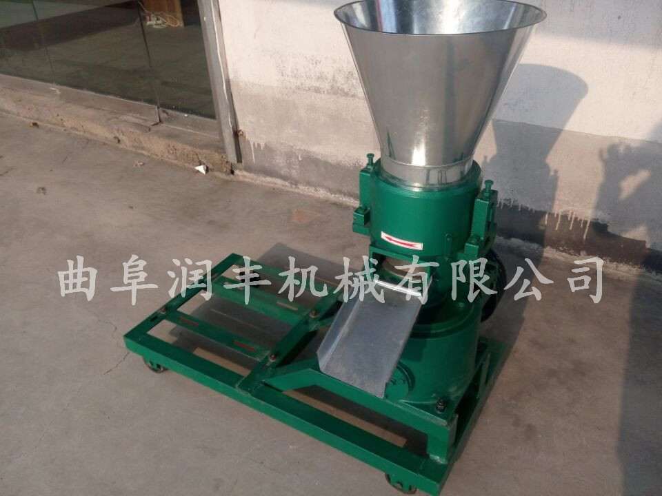 饲料设备 饲料制粒机 牧羊饲料颗粒机批发
